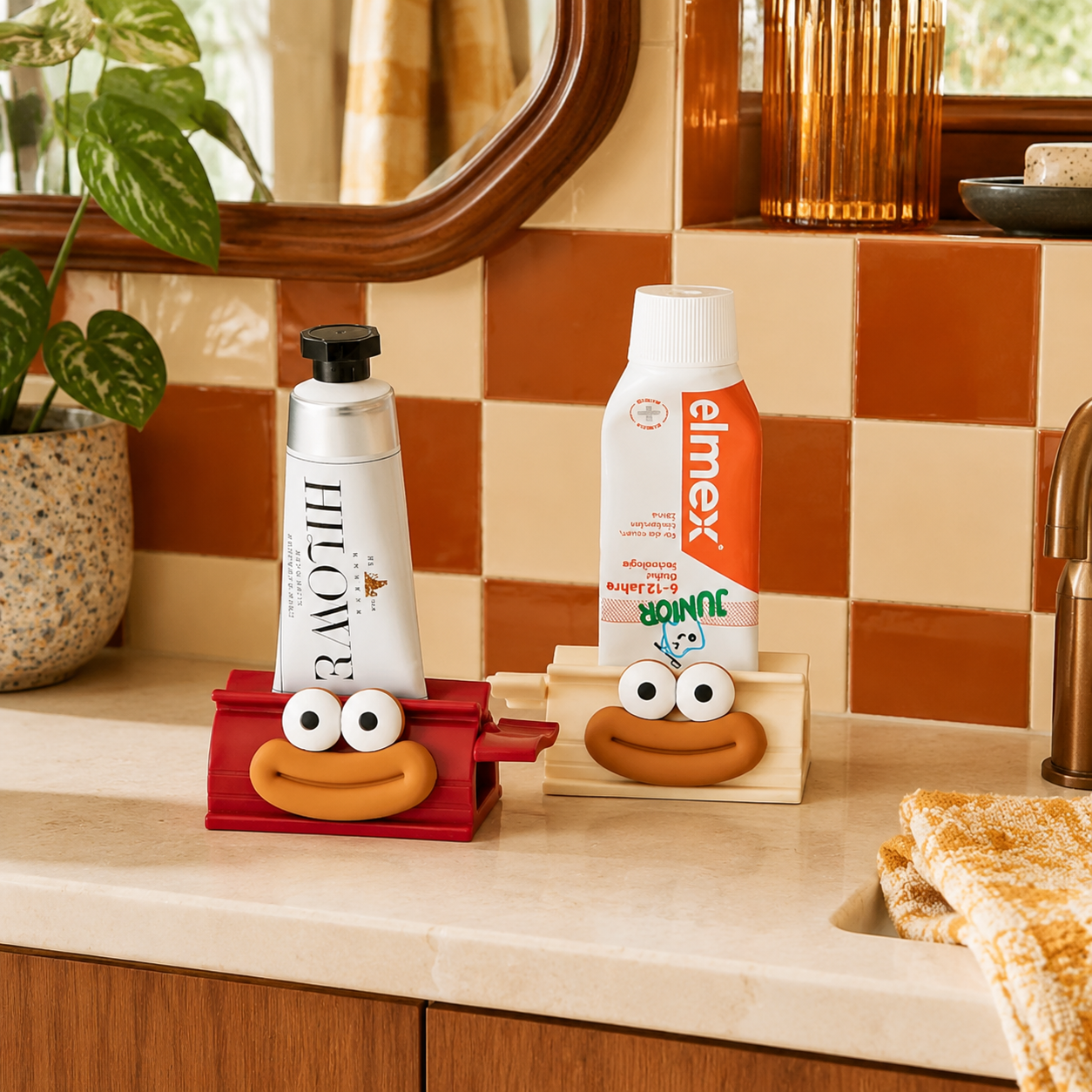 Happy Chappy Toothpaste Squeezer